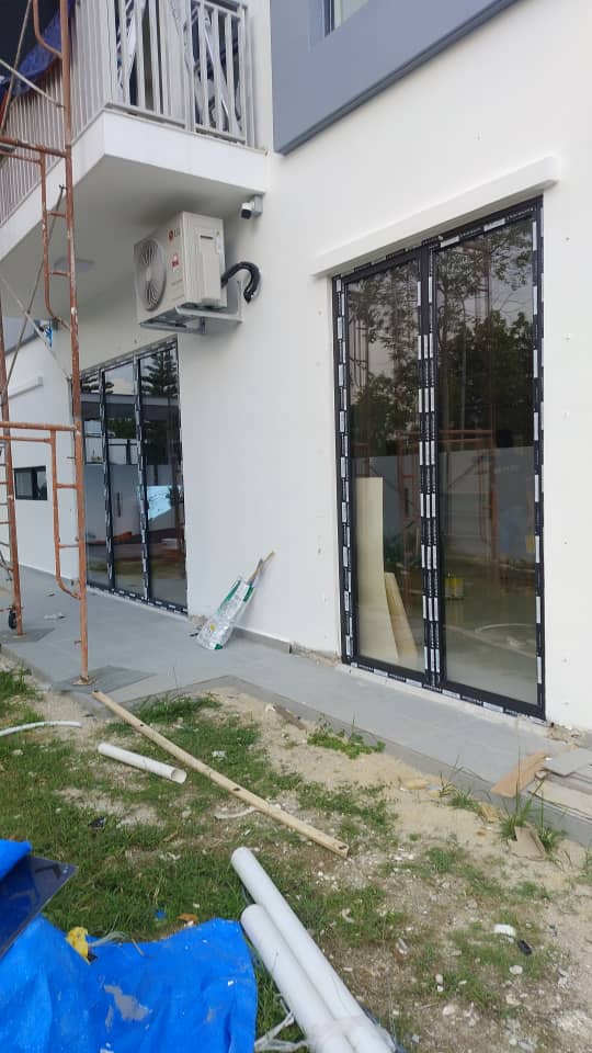 Elevate Your Space with the P65 Aluminium Folding Door